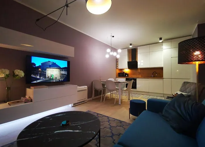 Ambassador Apartament