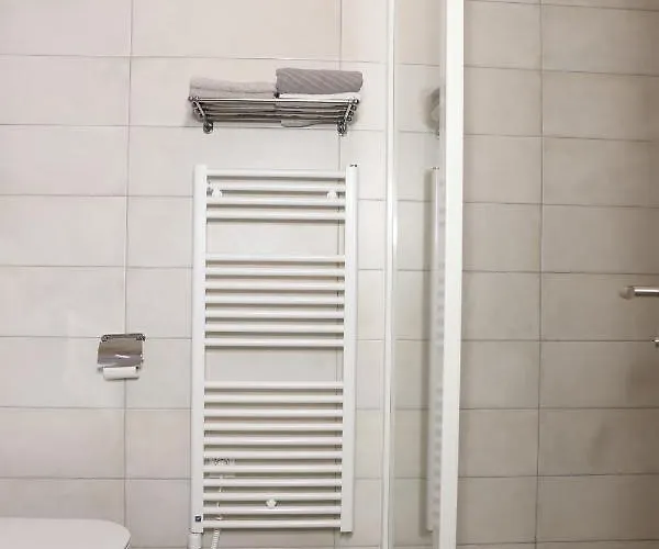 Ambassador 아파트 *