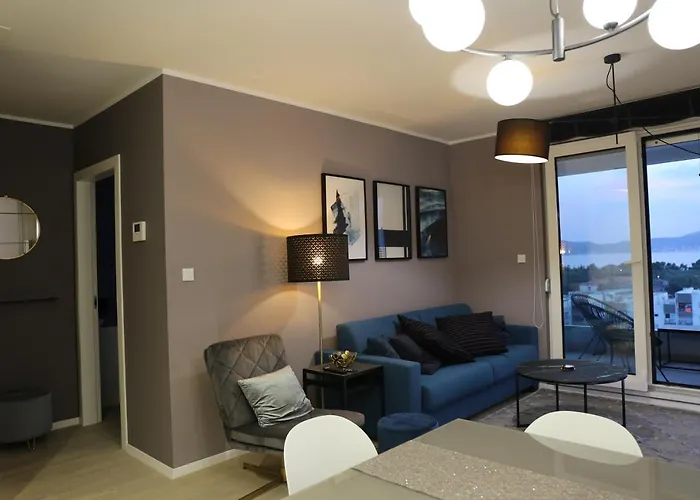 Apartament Ambassador *