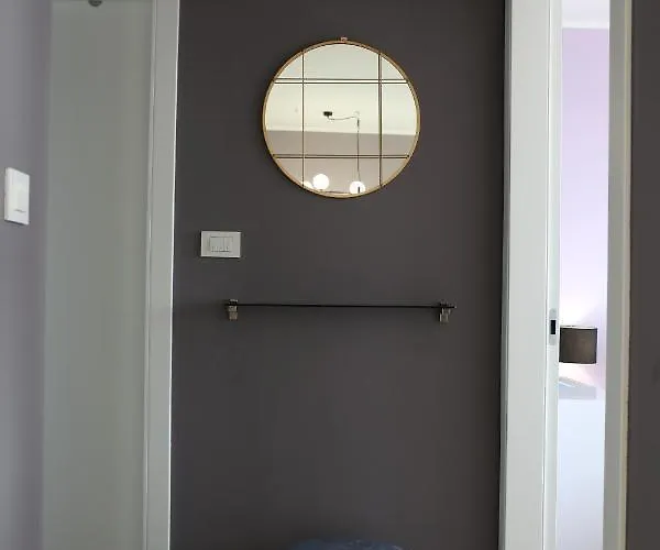 Ambassador Apartament *
