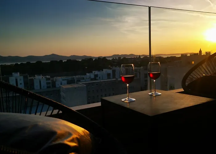 Ambassador Apartman Zára